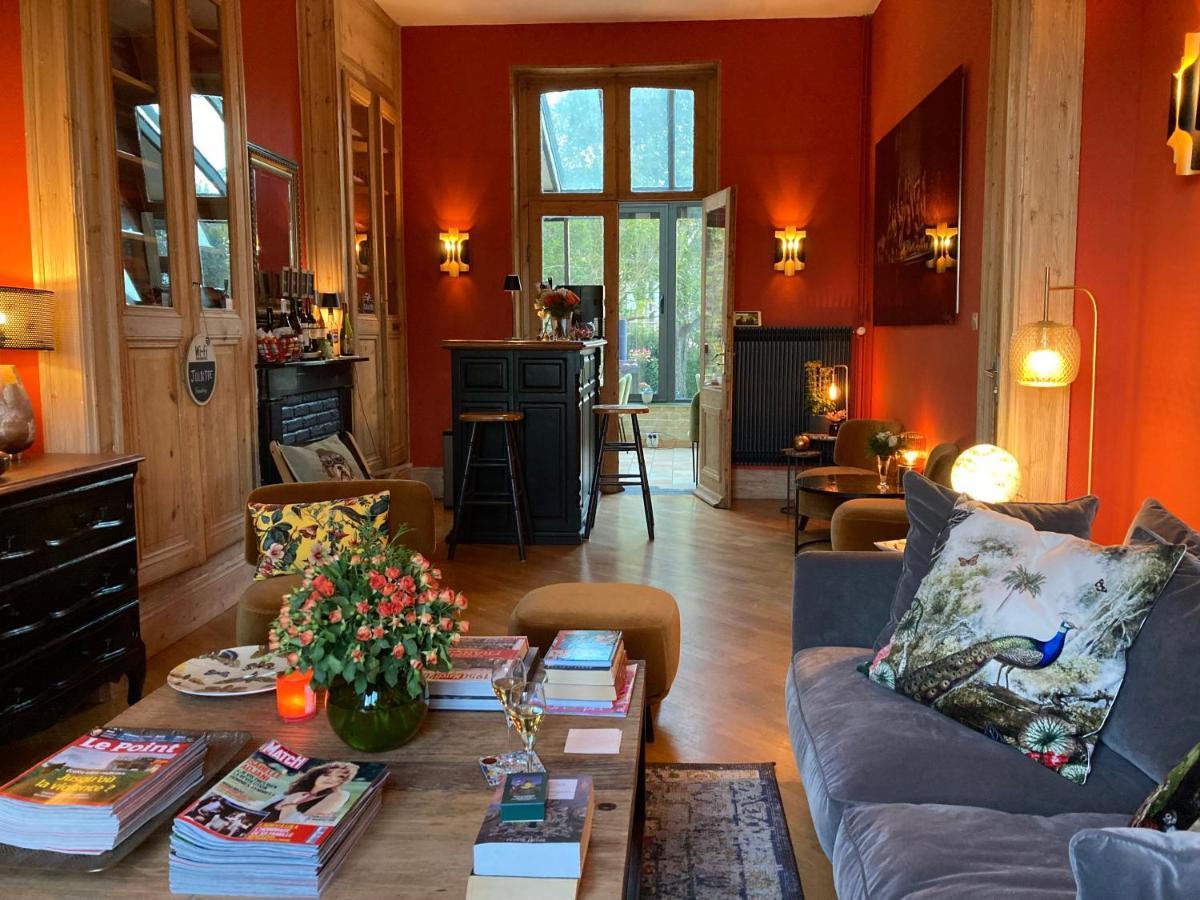 Les Berges Hotel Bourbourg Екстериор снимка