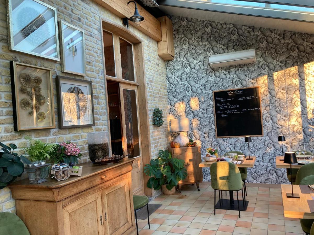Les Berges Hotel Bourbourg Екстериор снимка